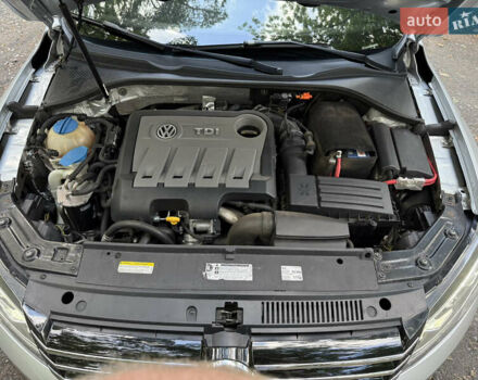 Серый Фольксваген Пассат, объемом двигателя 2 л и пробегом 189 тыс. км за 12800 $, фото 13 на Automoto.ua