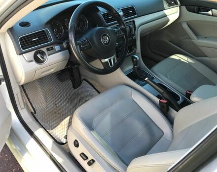 Серый Фольксваген Пассат, объемом двигателя 2 л и пробегом 185 тыс. км за 9700 $, фото 5 на Automoto.ua