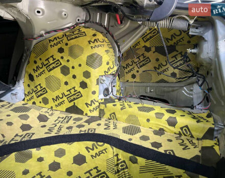 Сірий Фольксваген Пассат, об'ємом двигуна 1.8 л та пробігом 147 тис. км за 14500 $, фото 57 на Automoto.ua