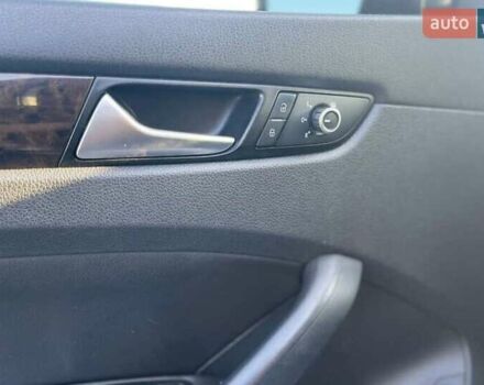 Серый Фольксваген Пассат, объемом двигателя 1.97 л и пробегом 235 тыс. км за 10999 $, фото 7 на Automoto.ua