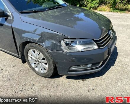 Серый Фольксваген Пассат, объемом двигателя 2 л и пробегом 273 тыс. км за 6700 $, фото 2 на Automoto.ua