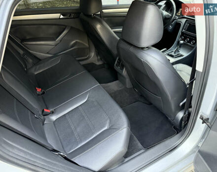 Сірий Фольксваген Пассат, об'ємом двигуна 2 л та пробігом 165 тис. км за 10500 $, фото 20 на Automoto.ua