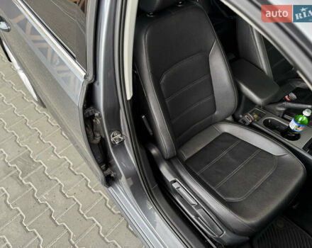 Серый Фольксваген Пассат, объемом двигателя 1.97 л и пробегом 320 тыс. км за 11500 $, фото 11 на Automoto.ua