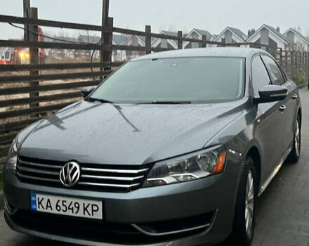 Серый Фольксваген Пассат, объемом двигателя 1.8 л и пробегом 160 тыс. км за 9500 $, фото 1 на Automoto.ua