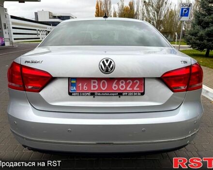 Серый Фольксваген Пассат, объемом двигателя 2 л и пробегом 110 тыс. км за 13200 $, фото 2 на Automoto.ua