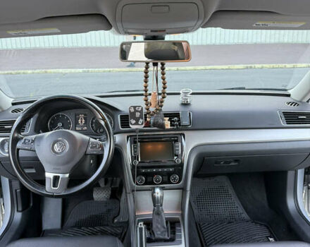 Сірий Фольксваген Пассат, об'ємом двигуна 1.8 л та пробігом 132 тис. км за 13500 $, фото 9 на Automoto.ua