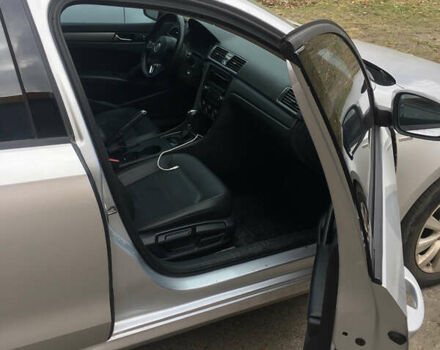 Серый Фольксваген Пассат, объемом двигателя 1.8 л и пробегом 195 тыс. км за 9200 $, фото 8 на Automoto.ua