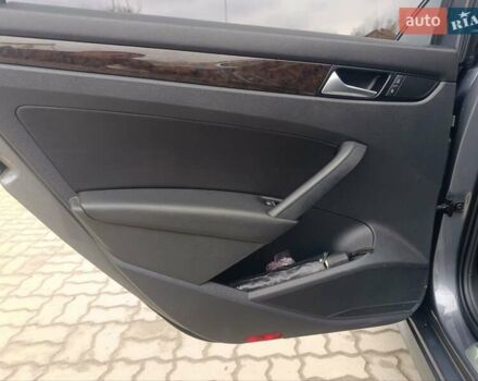 Сірий Фольксваген Пассат, об'ємом двигуна 1.97 л та пробігом 190 тис. км за 12000 $, фото 41 на Automoto.ua