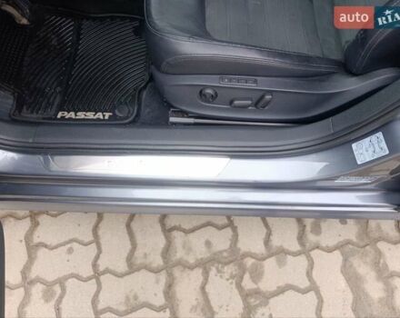 Сірий Фольксваген Пассат, об'ємом двигуна 1.97 л та пробігом 190 тис. км за 12000 $, фото 28 на Automoto.ua