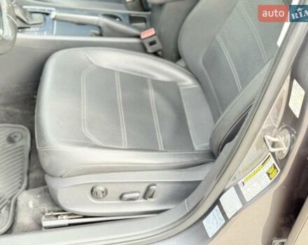 Серый Фольксваген Пассат, объемом двигателя 1.8 л и пробегом 180 тыс. км за 9600 $, фото 26 на Automoto.ua