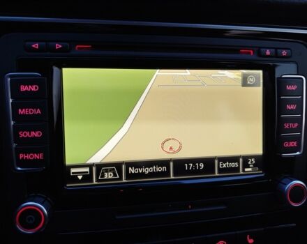 Сірий Фольксваген Пассат, об'ємом двигуна 2 л та пробігом 256 тис. км за 11100 $, фото 15 на Automoto.ua