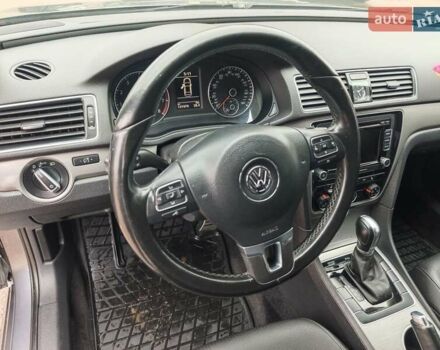 Сірий Фольксваген Пассат, об'ємом двигуна 1.8 л та пробігом 130 тис. км за 10999 $, фото 13 на Automoto.ua