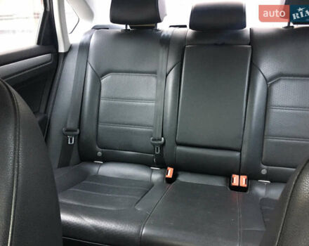 Серый Фольксваген Пассат, объемом двигателя 1.8 л и пробегом 195 тыс. км за 9200 $, фото 11 на Automoto.ua