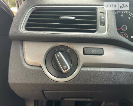 Серый Фольксваген Пассат, объемом двигателя 1.8 л и пробегом 141 тыс. км за 2300 $, фото 21 на Automoto.ua