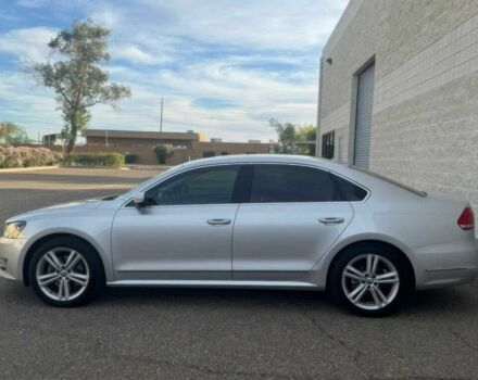 Сірий Фольксваген Пассат, об'ємом двигуна 2 л та пробігом 81 тис. км за 2100 $, фото 2 на Automoto.ua