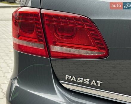 Сірий Фольксваген Пассат, об'ємом двигуна 1.6 л та пробігом 350 тис. км за 10999 $, фото 10 на Automoto.ua