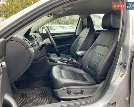 Серый Фольксваген Пассат, объемом двигателя 1.8 л и пробегом 194 тыс. км за 9790 $, фото 8 на Automoto.ua