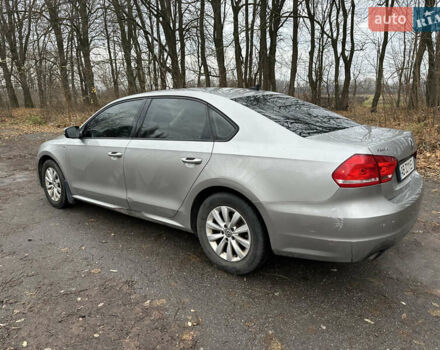 Серый Фольксваген Пассат, объемом двигателя 1.8 л и пробегом 213 тыс. км за 7000 $, фото 2 на Automoto.ua