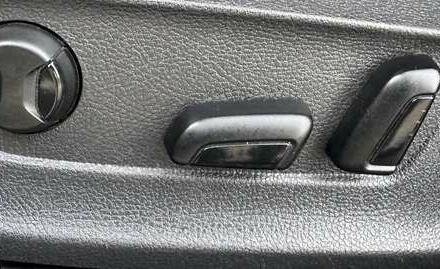 Сірий Фольксваген Пассат, об'ємом двигуна 1.8 л та пробігом 199 тис. км за 7999 $, фото 13 на Automoto.ua