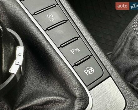 Сірий Фольксваген Пассат, об'ємом двигуна 1.6 л та пробігом 350 тис. км за 10999 $, фото 27 на Automoto.ua