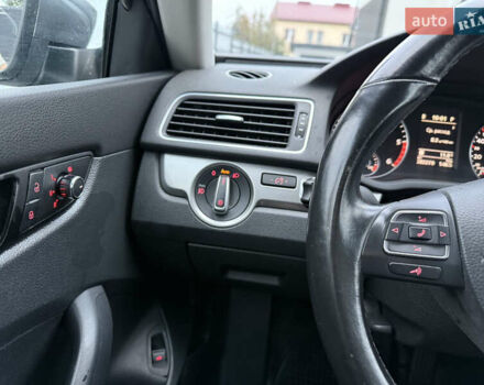 Серый Фольксваген Пассат, объемом двигателя 1.97 л и пробегом 220 тыс. км за 11500 $, фото 17 на Automoto.ua
