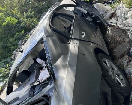 Серый Фольксваген Пассат, объемом двигателя 2.5 л и пробегом 170 тыс. км за 3000 $, фото 2 на Automoto.ua