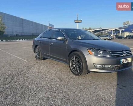 Серый Фольксваген Пассат, объемом двигателя 1.97 л и пробегом 235 тыс. км за 10999 $, фото 6 на Automoto.ua