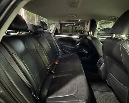 Серый Фольксваген Пассат, объемом двигателя 1.8 л и пробегом 180 тыс. км за 11500 $, фото 10 на Automoto.ua