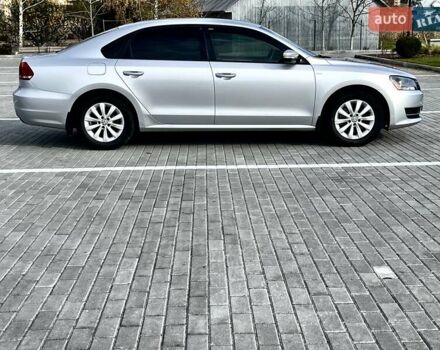 Сірий Фольксваген Пассат, об'ємом двигуна 1.8 л та пробігом 182 тис. км за 9500 $, фото 4 на Automoto.ua