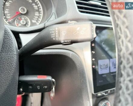 Серый Фольксваген Пассат, объемом двигателя 1.8 л и пробегом 180 тыс. км за 9600 $, фото 29 на Automoto.ua