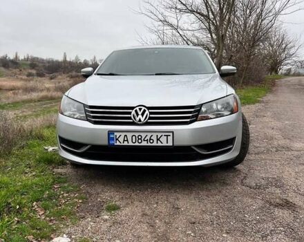 Серый Фольксваген Пассат, объемом двигателя 1.8 л и пробегом 221 тыс. км за 9800 $, фото 1 на Automoto.ua
