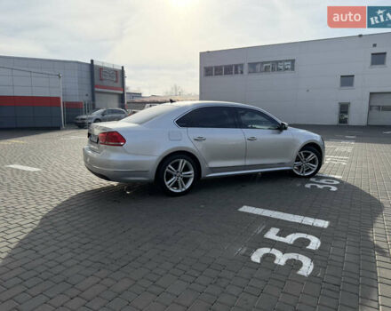 Сірий Фольксваген Пассат, об'ємом двигуна 2 л та пробігом 217 тис. км за 12600 $, фото 5 на Automoto.ua