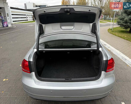 Серый Фольксваген Пассат, объемом двигателя 2 л и пробегом 110 тыс. км за 13200 $, фото 36 на Automoto.ua