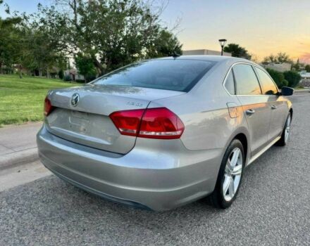 Серый Фольксваген Пассат, объемом двигателя 2.5 л и пробегом 86 тыс. км за 4100 $, фото 4 на Automoto.ua