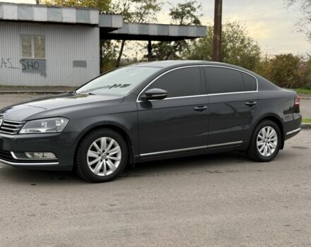 Серый Фольксваген Пассат, объемом двигателя 2 л и пробегом 277 тыс. км за 12150 $, фото 1 на Automoto.ua