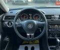 Серый Фольксваген Пассат, объемом двигателя 1.8 л и пробегом 212 тыс. км за 9600 $, фото 14 на Automoto.ua