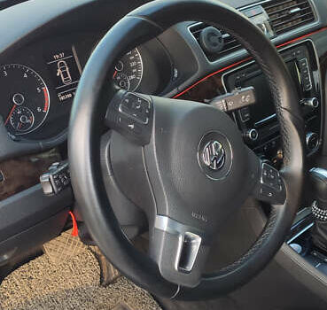 Серый Фольксваген Пассат, объемом двигателя 1.97 л и пробегом 248 тыс. км за 12900 $, фото 31 на Automoto.ua