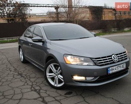 Сірий Фольксваген Пассат, об'ємом двигуна 1.97 л та пробігом 235 тис. км за 12999 $, фото 5 на Automoto.ua