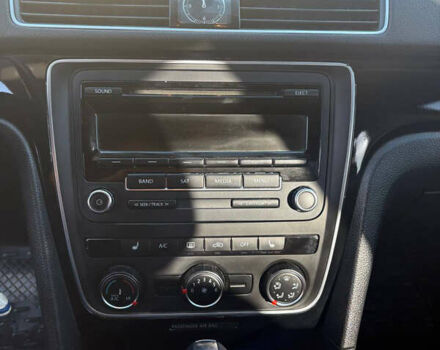 Серый Фольксваген Пассат, объемом двигателя 1.8 л и пробегом 170 тыс. км за 9500 $, фото 23 на Automoto.ua