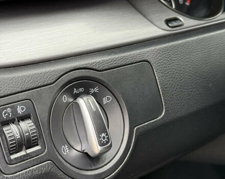 Серый Фольксваген Пассат, объемом двигателя 1.97 л и пробегом 277 тыс. км за 12150 $, фото 20 на Automoto.ua