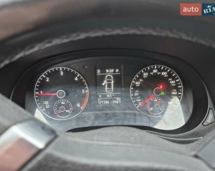 Сірий Фольксваген Пассат, об'ємом двигуна 2 л та пробігом 172 тис. км за 13200 $, фото 12 на Automoto.ua