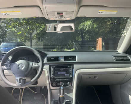 Сірий Фольксваген Пассат, об'ємом двигуна 1.8 л та пробігом 230 тис. км за 10500 $, фото 10 на Automoto.ua