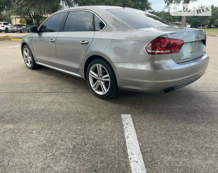 Серый Фольксваген Пассат, объемом двигателя 1.8 л и пробегом 141 тыс. км за 2300 $, фото 6 на Automoto.ua