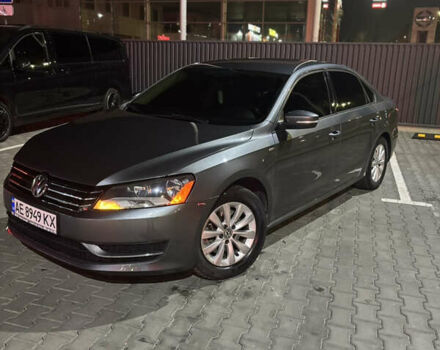 Сірий Фольксваген Пассат, об'ємом двигуна 1.8 л та пробігом 201 тис. км за 9500 $, фото 7 на Automoto.ua
