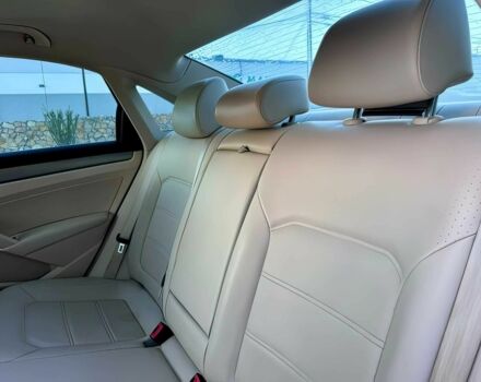 Сірий Фольксваген Пассат, об'ємом двигуна 2.5 л та пробігом 80 тис. км за 3800 $, фото 12 на Automoto.ua