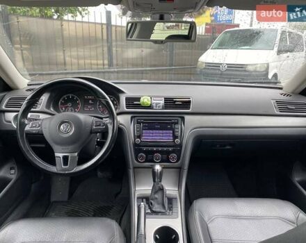 Серый Фольксваген Пассат, объемом двигателя 1.8 л и пробегом 194 тыс. км за 9790 $, фото 12 на Automoto.ua