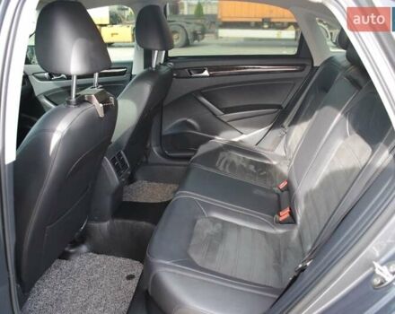 Сірий Фольксваген Пассат, об'ємом двигуна 1.97 л та пробігом 235 тис. км за 13700 $, фото 31 на Automoto.ua