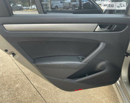 Серый Фольксваген Пассат, объемом двигателя 1.8 л и пробегом 141 тыс. км за 2300 $, фото 26 на Automoto.ua