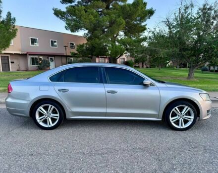 Сірий Фольксваген Пассат, об'ємом двигуна 2.5 л та пробігом 80 тис. км за 3800 $, фото 5 на Automoto.ua