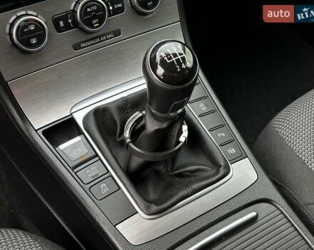 Сірий Фольксваген Пассат, об'ємом двигуна 1.6 л та пробігом 350 тис. км за 10999 $, фото 25 на Automoto.ua